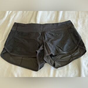 Lululemon Speed Up Mesh Shorts Black Perforated Running Athletic Women Size 10